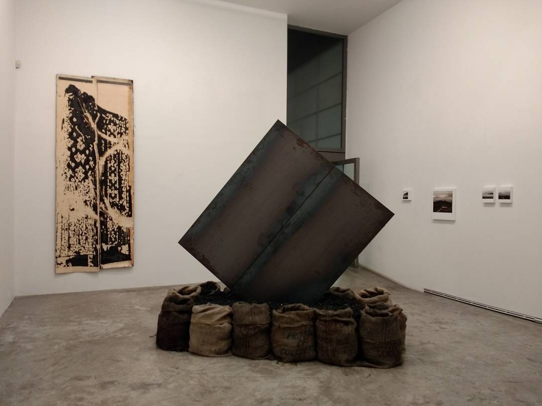 nicholas_peart_1983_1___Bb-gciKD3od___