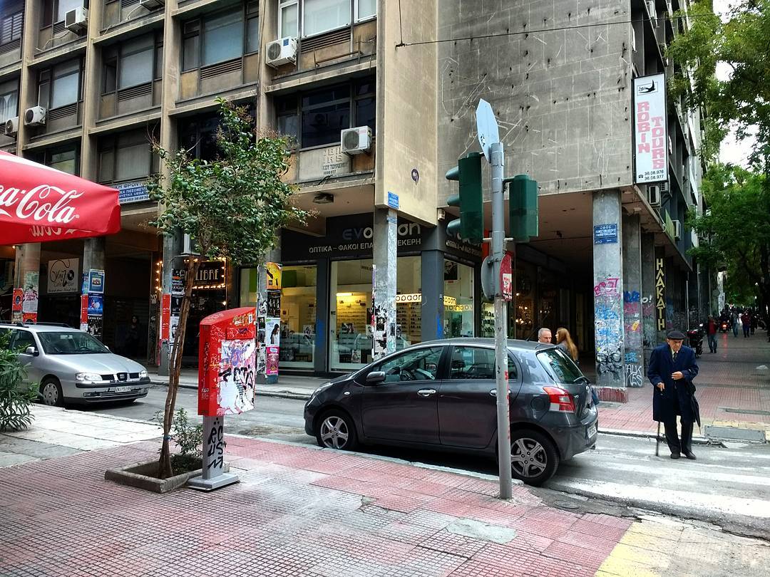 nicholas_peart_1983_9___Bbha9svDNLi___