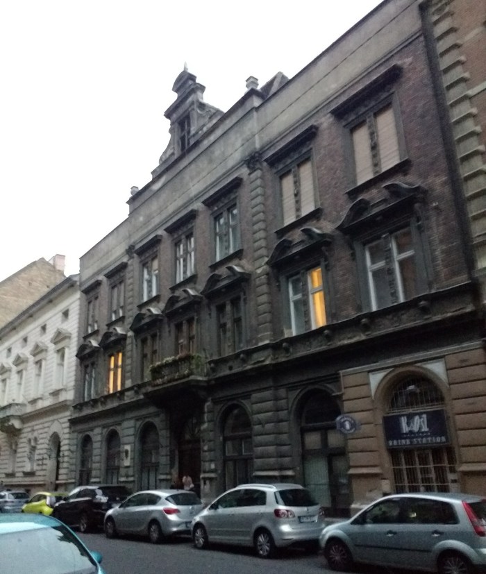 IMG_20181023_173841338-1560x2080